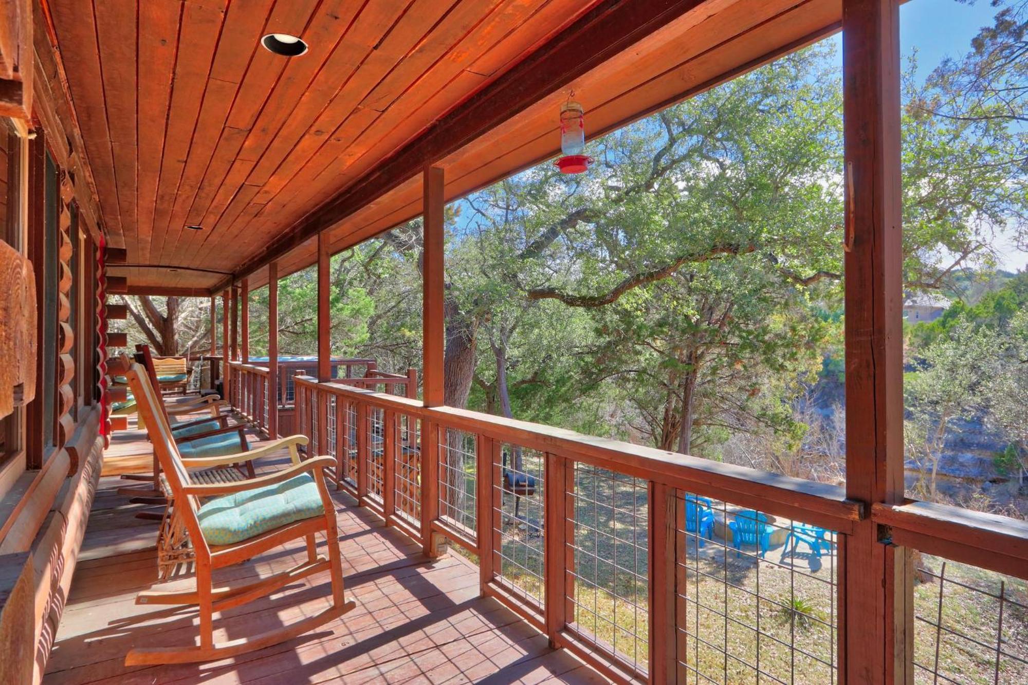 Falls Log Home Wimberley Exteriör bild